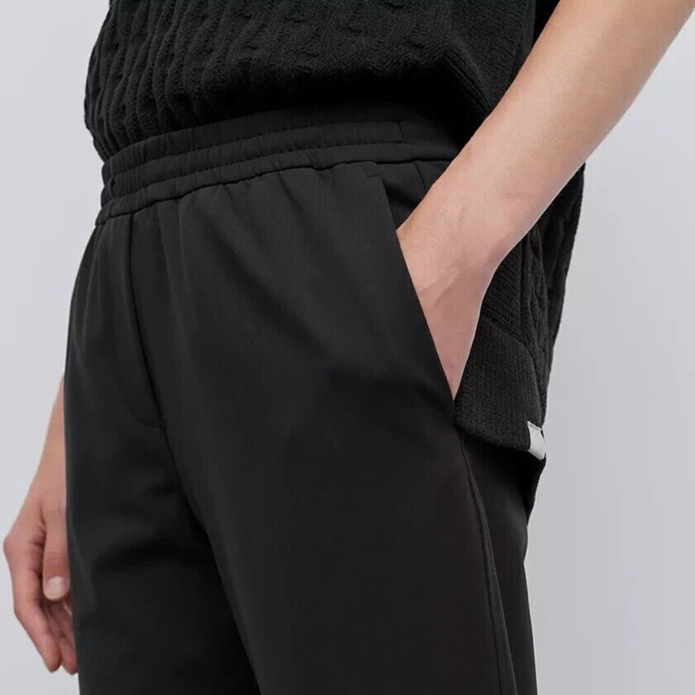 NWOT Lululemon Tapered-Leg Mid-Rise Pant 7/8 Length Luxtreme Black Size S - Picture 4 of 9
